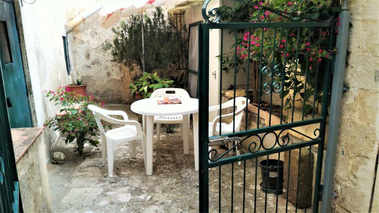 Bed and Breakfast Nei Sassi Da Nino à Matera Extérieur photo